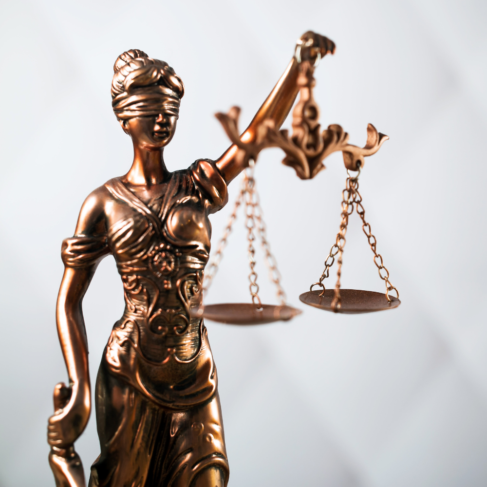 Justice statue with scales